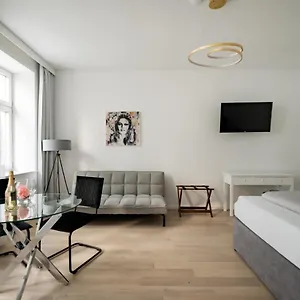  Apartment Prime
