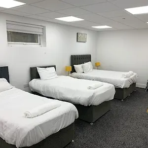 Huge Close To Centre With Free Secure Parking Apartment Leeds (West Yorkshire)