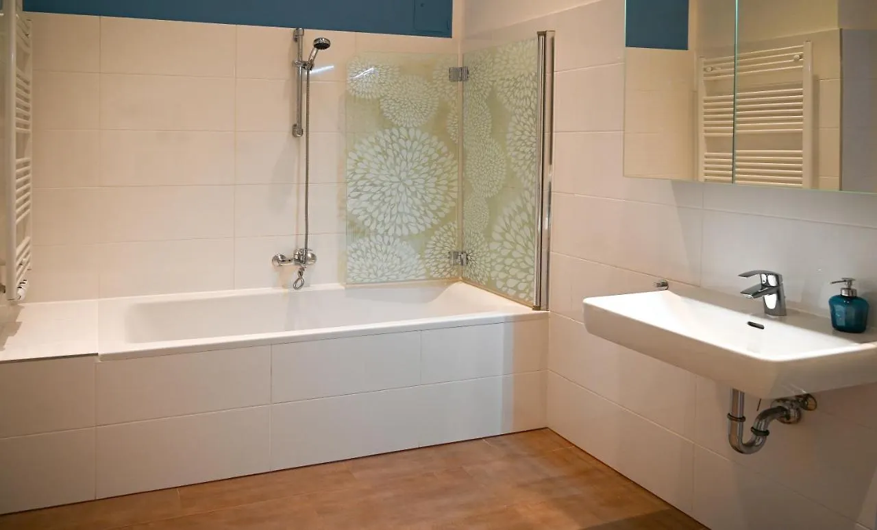 Backpacker Apartment City Center Vienne