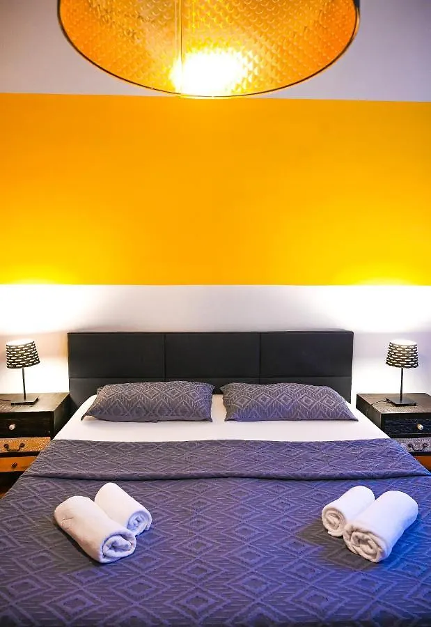 Backpacker Apartment City Center Vienne